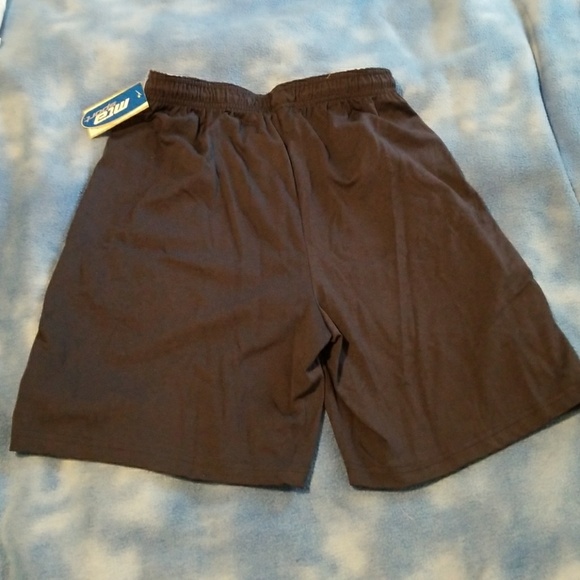 NWOT Athletic Shorts - Picture 5 of 5